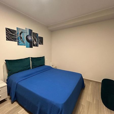 مارينا دي كاميروتا Micabalu Luxury Apartment المظهر الخارجي الصورة