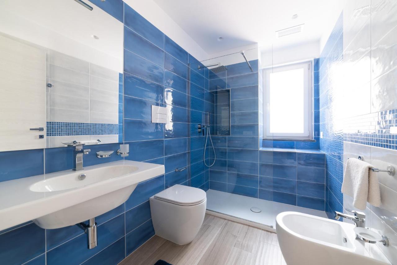 مارينا دي كاميروتا Micabalu Luxury Apartment المظهر الخارجي الصورة